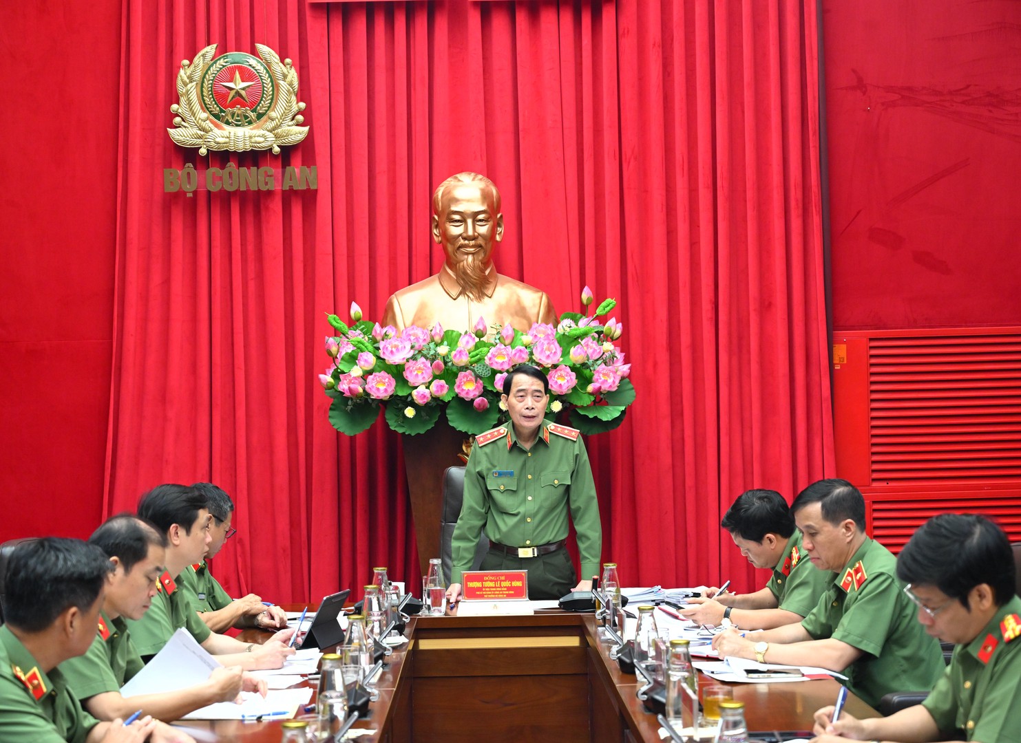 Khẩn trương triển khai công tác đào tạo tiếng Trung Quốc, tiếng Lào, tiếng Campuchia cho Công an xã giáp biên