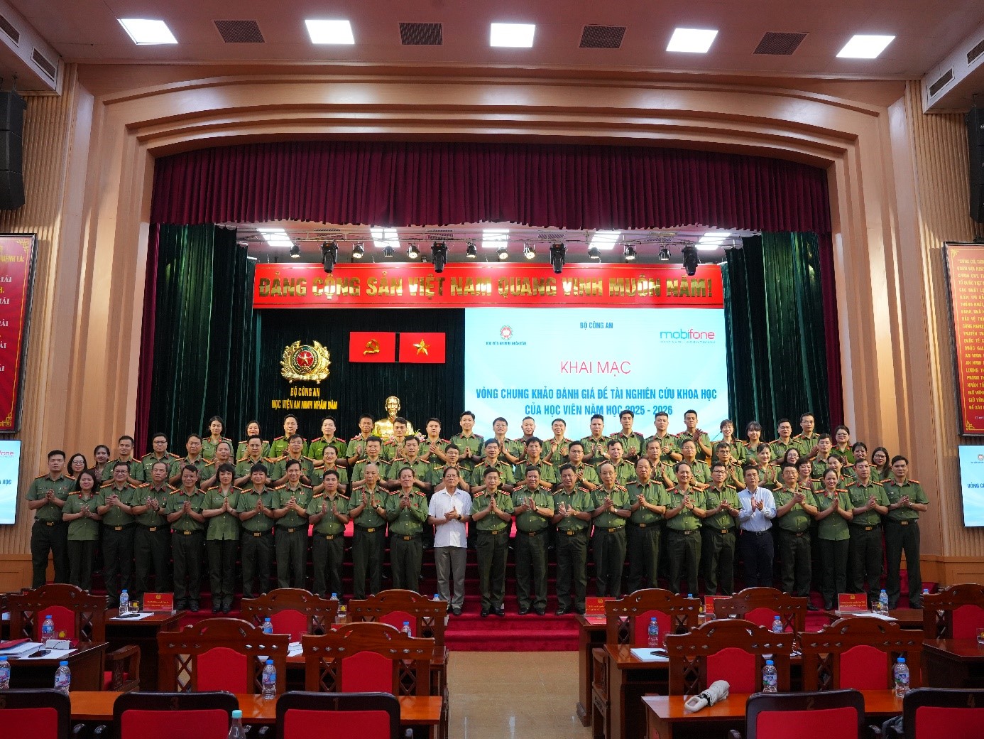 25d69cd6-134c-404a-8195-4c55736fb467.jpg