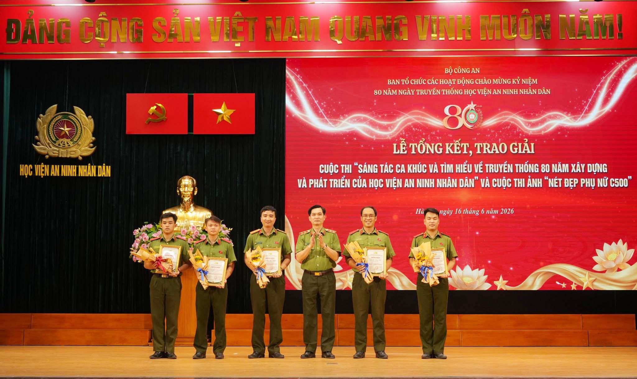 57defe16-4dfd-43db-b924-9d3d3408fcd2.jpg