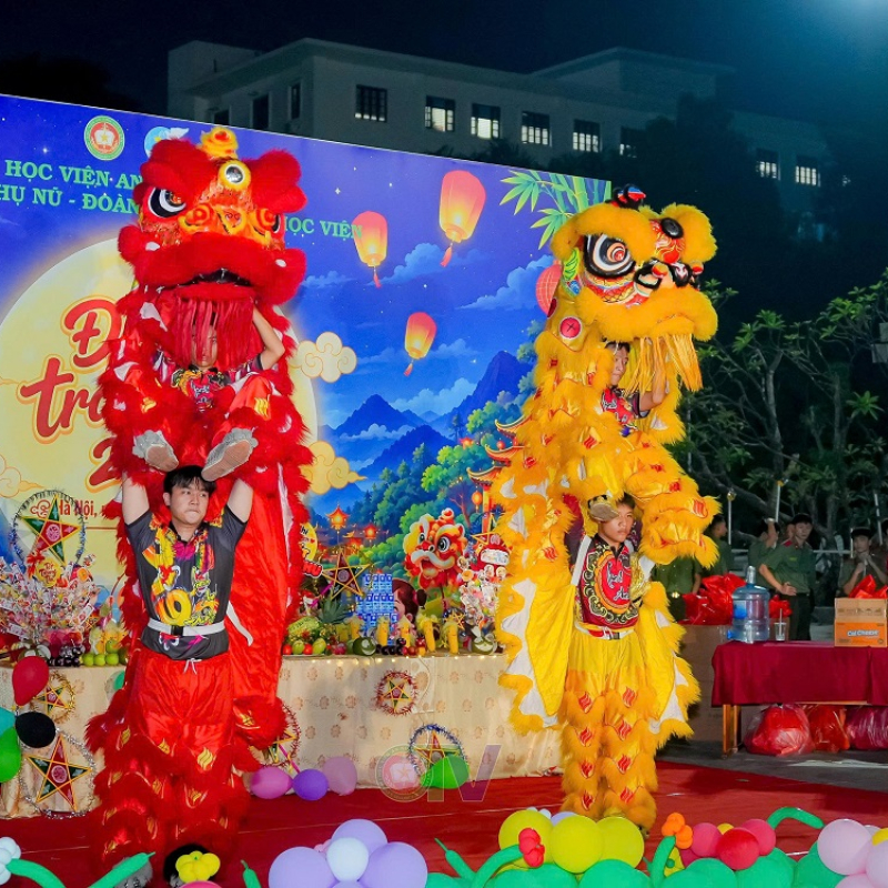 Học viện An ninh nhân dân tổ chức chương trình “Vui Tết Trung thu” cho các cháu thiếu nhi là con cán bộ, giảng viên, công nhân viên Học viện