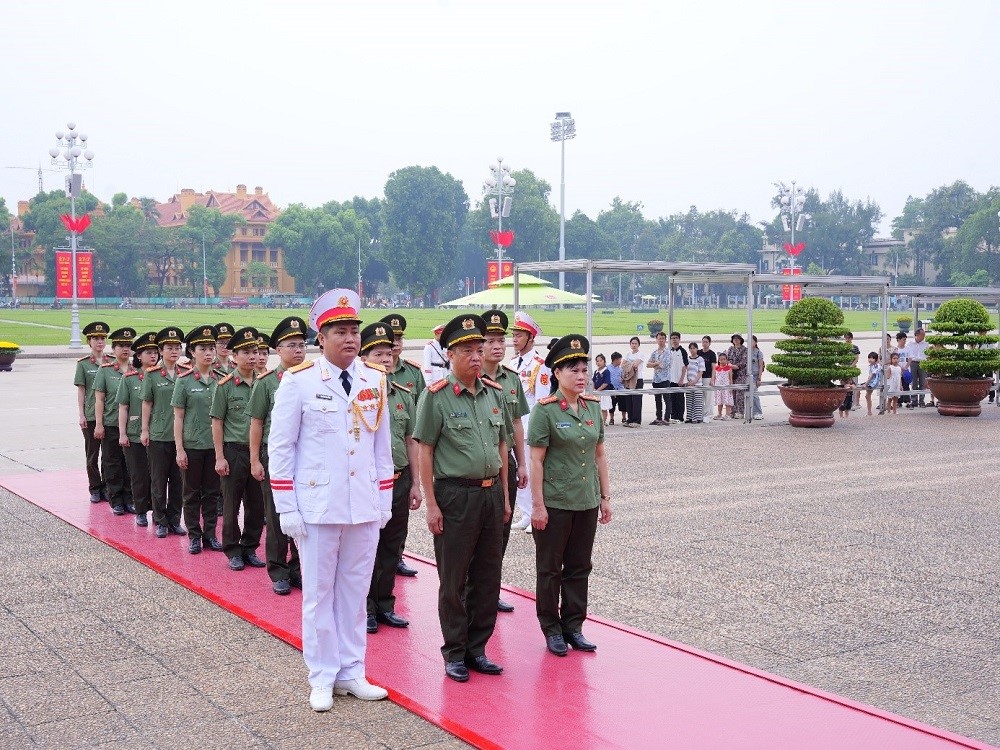 Phòng Quản lý nghiên cứu khoa học tổ chức các hoạt động hướng tới kỷ niệm 79 năm Ngày Thương binh - Liệt sĩ (27/7/1947 - 27/7/2026)