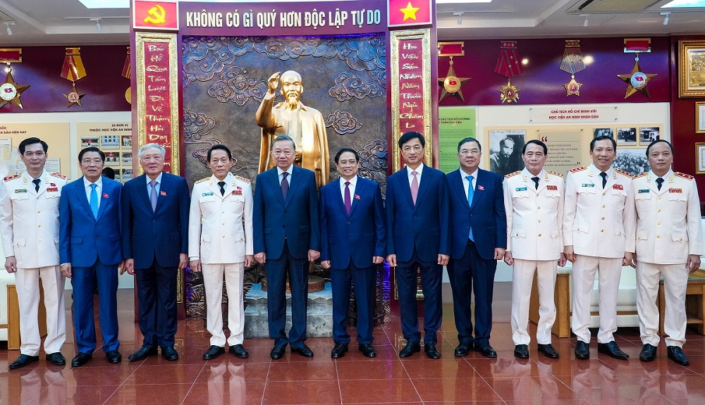 977cdcef-f6b9-4cac-b6be-2c55687f80b6.jpg