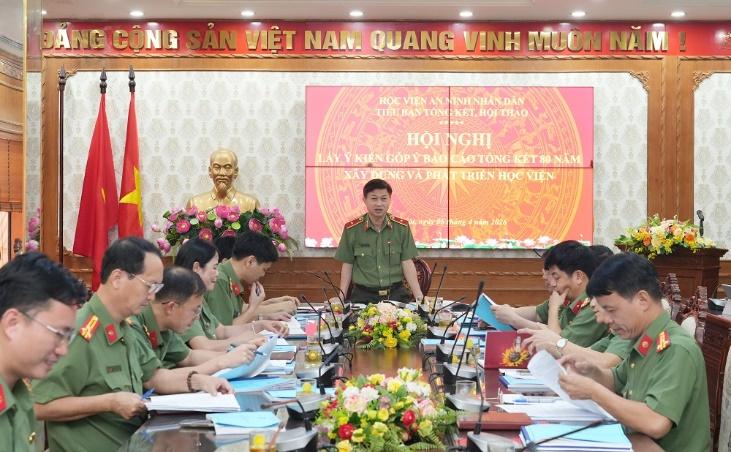 Tập trung trí tuệ hoàn thiện báo cáo tổng kết 80 năm